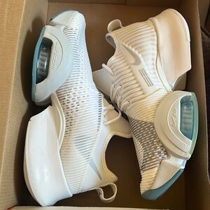 Women’s Nike Air Zoom SuperRep